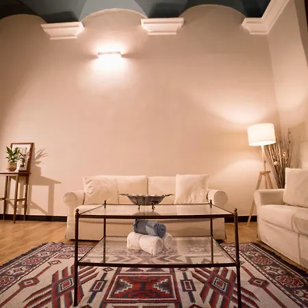 Appartamento La Loggia Delle Regine Historic Center In A Period Building, Facing The Aquarium With Wi Fi And Ac