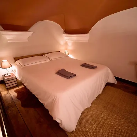 Apartamento La Loggia Delle Regine, In Centro Fronte Acquario, Wi-fi Ac *