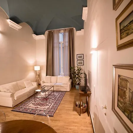 La Loggia Delle Regine, In Centro Fronte Acquario, Wi-fi Ac * Génova